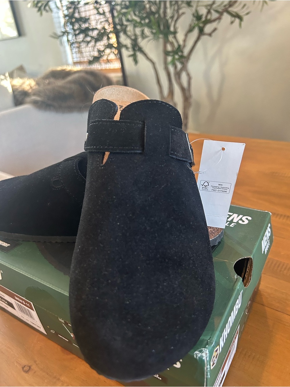 NWT Khombu Men's Black Suede Mule with Buckle - Picture 5 of 10